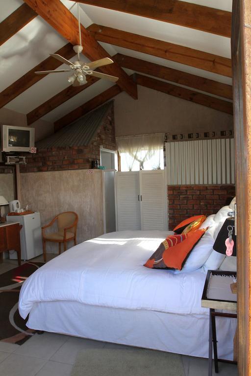 Oceanview Guesthouse Struisbaai Room photo